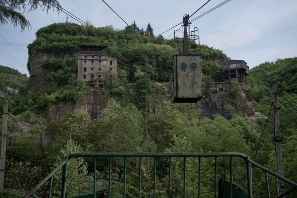 City of black gold-13