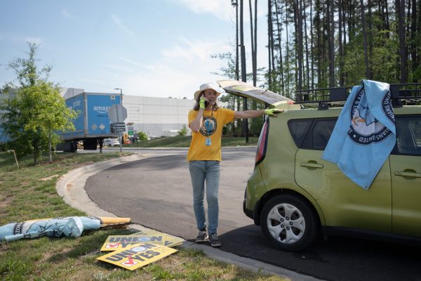Orin, an organizer with the independent union Carolina Amazonians United for Solidarity and Empowerment (CAUSE), at the end of a leafleting session in front of the SNC3 warehouse in North Carolina.