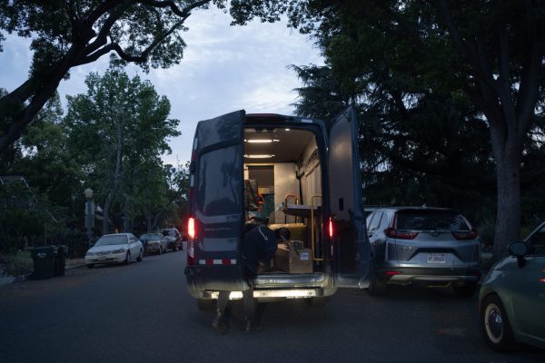 Sometimes—and especially for women—delivery areas can be dangerous, and a sense of insecurity is common among female Amazon delivery drivers.